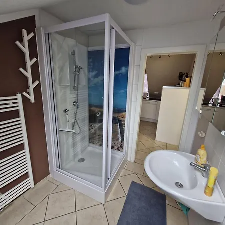 Daire Am-dorfteich-og Lemkendorf